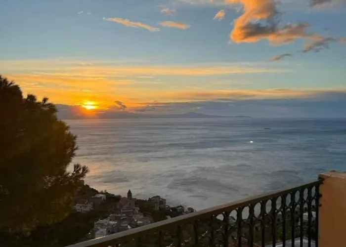 Semesterbostad La Dolce - Romantic With Jacuzzi And Sea View Ravello